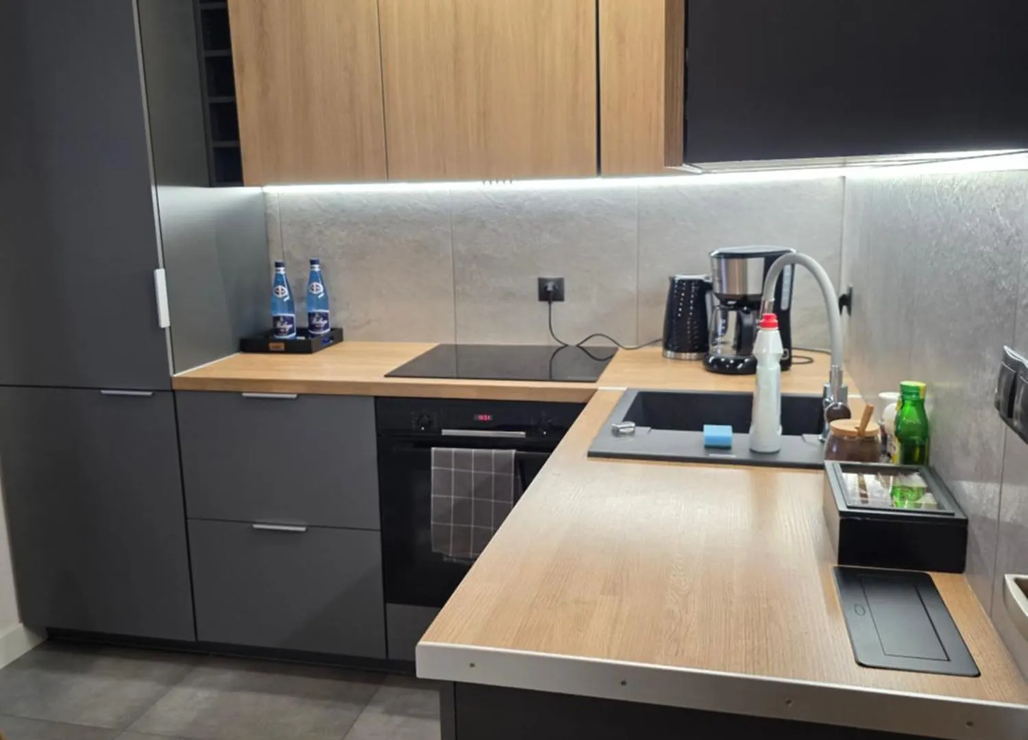 Mieszkanie W Nowoczesnym Halo Apartament W Centrum Wroclaw 0*,  Poland